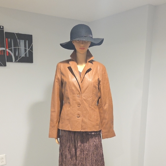 Vintage Brown Blazer - Picture 3 of 15